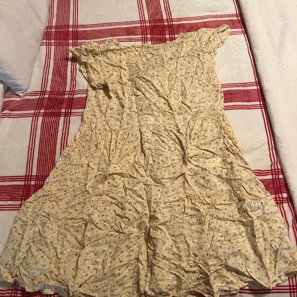 Yellow Sundress - Picture 2 of 2